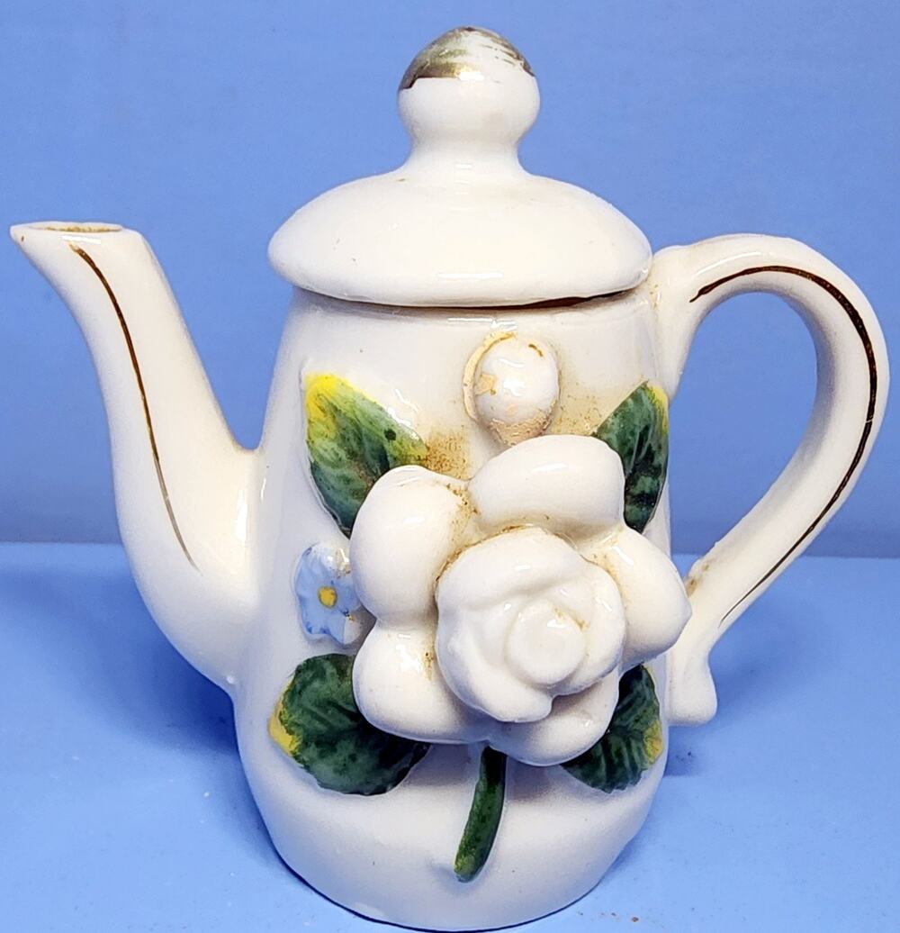 Japanese Miniature Teapot 2 3/4 Inch High With Lid White Floral Japan See Pic